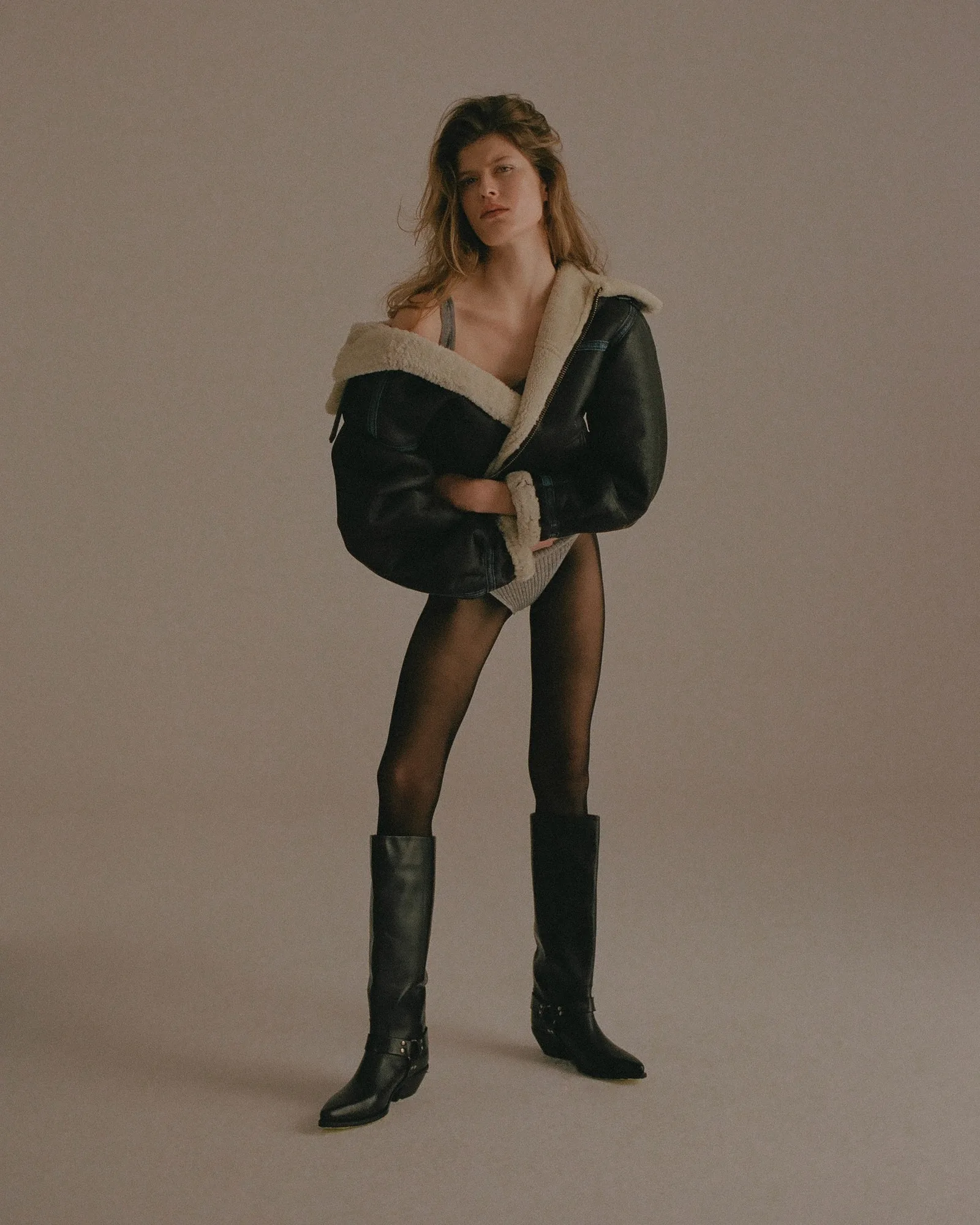 Julia — photo 2