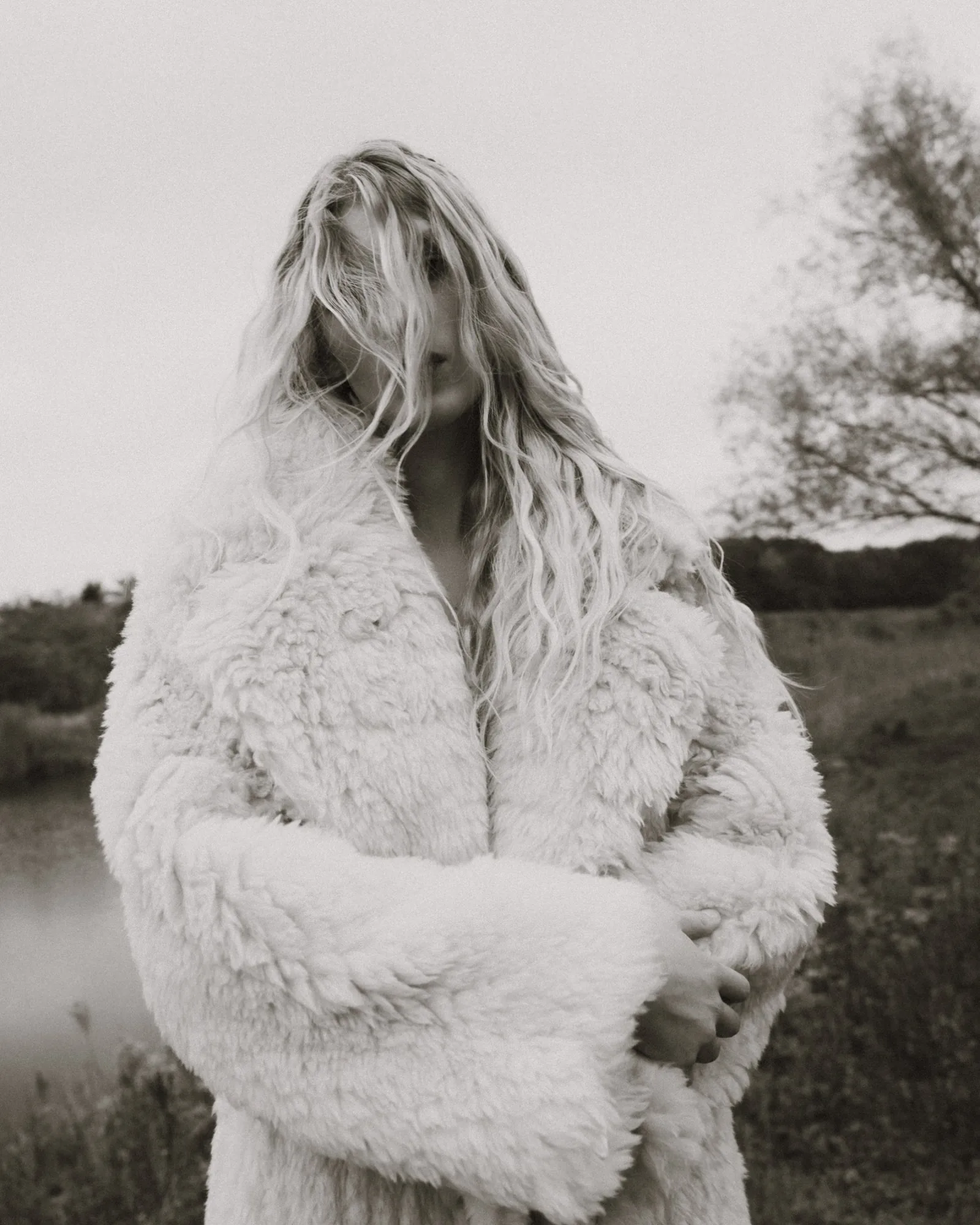 Julia for Lśnienie Mag — photo 2